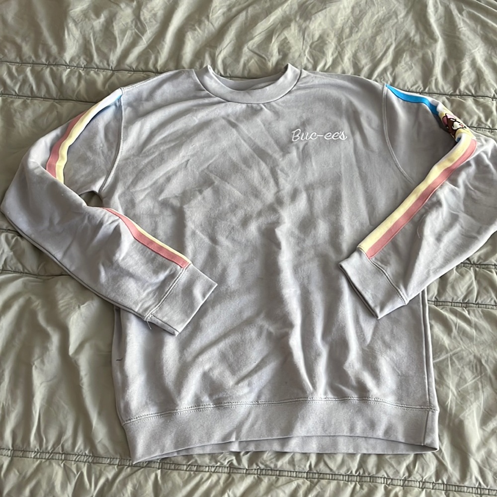 Bucee’s Logo Stripe Crew Size Small